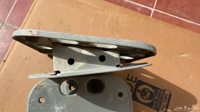 للبيع قطع نيسان زد 350z (Z33) 23