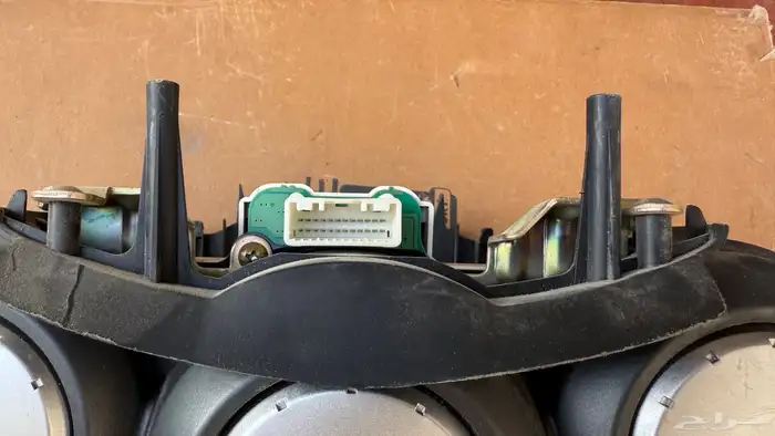 للبيع قطع نيسان زد 350z (Z33) 41
