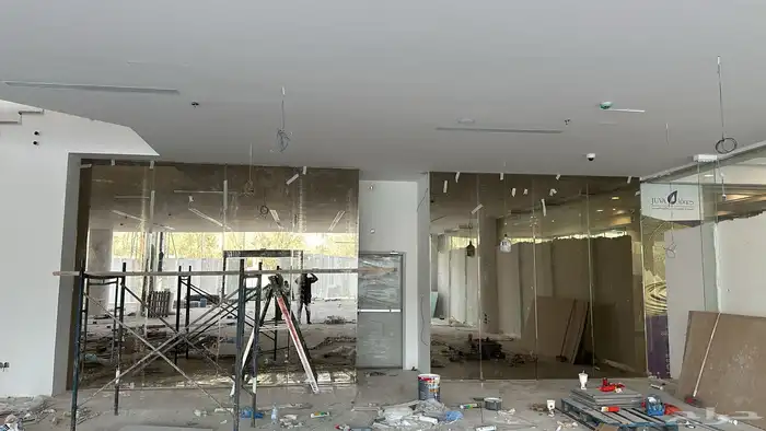 أعمال زجاج 4