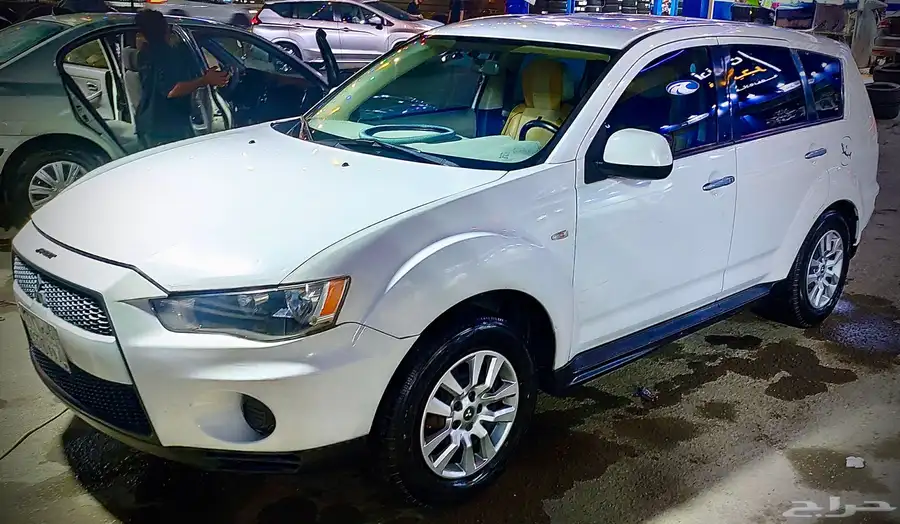 Mitsubishi Outlander 2013 4