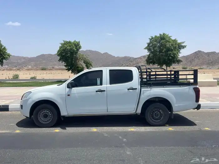 توصيل مشاوير داخل نجران وخارج نجران سياره ديمكس 0