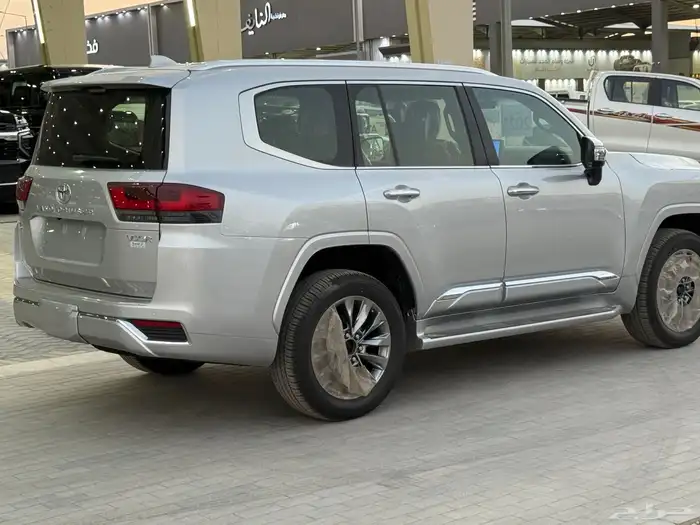في اكس ار 2025 4