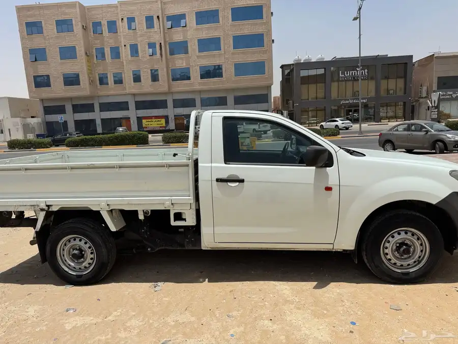 ايسوزو بك اب 2024 1