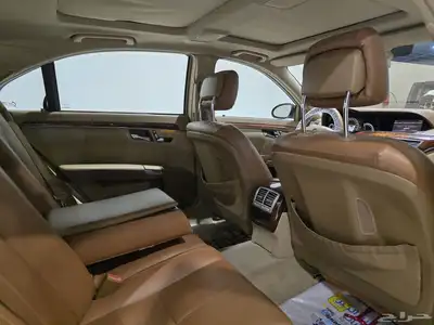 مرسيدس S350 موديل 2010 بحالة ممتازة 8