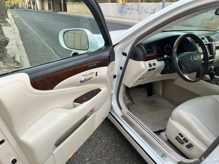 لكزس مخزن 460 L سعودي (تم البيع) 59