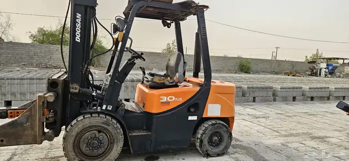 لمامه بلك دوسان. 1