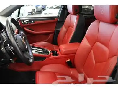 2023 Porsche Macan AWD 2