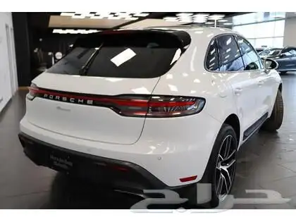2023 Porsche Macan AWD 1