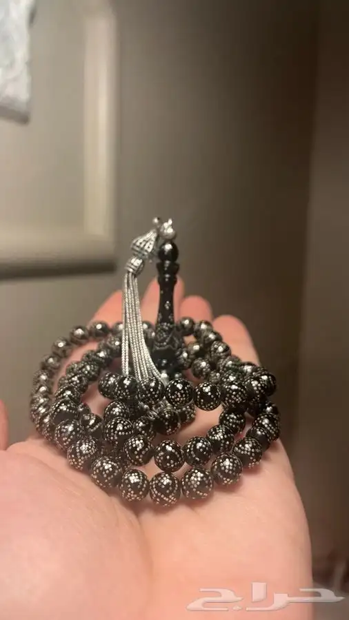 يسر حجازي طبيعي بالفضة 2