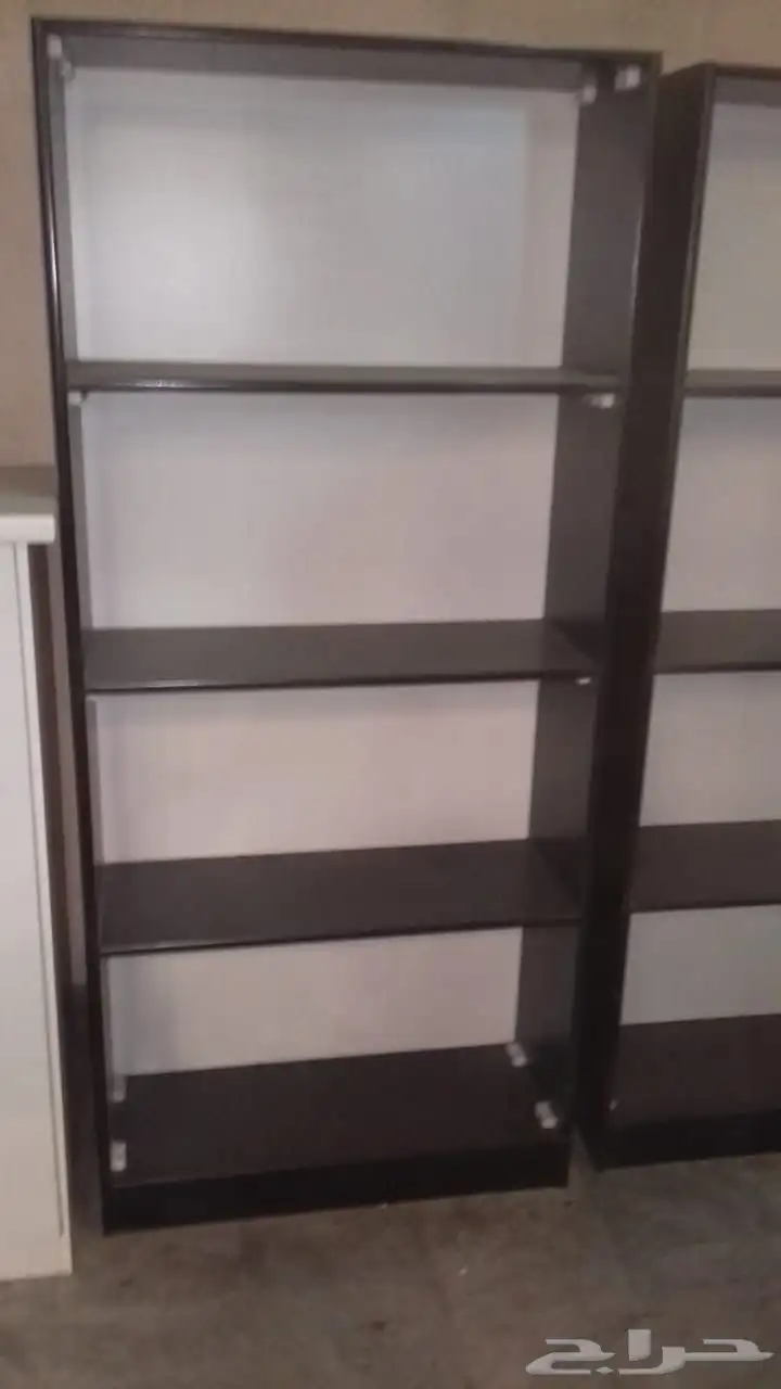 مكتب رئيسي   طقم طاولة   كراسي جلد و ثابت   دواليب و كنب 38