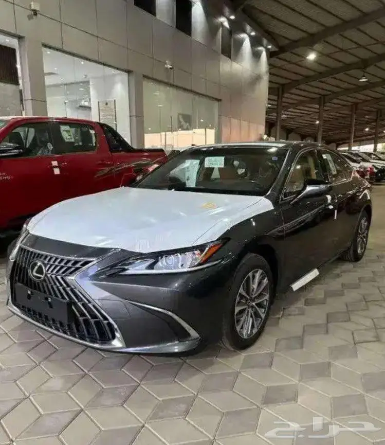 لكزس Es250 كاش وبنوك 0