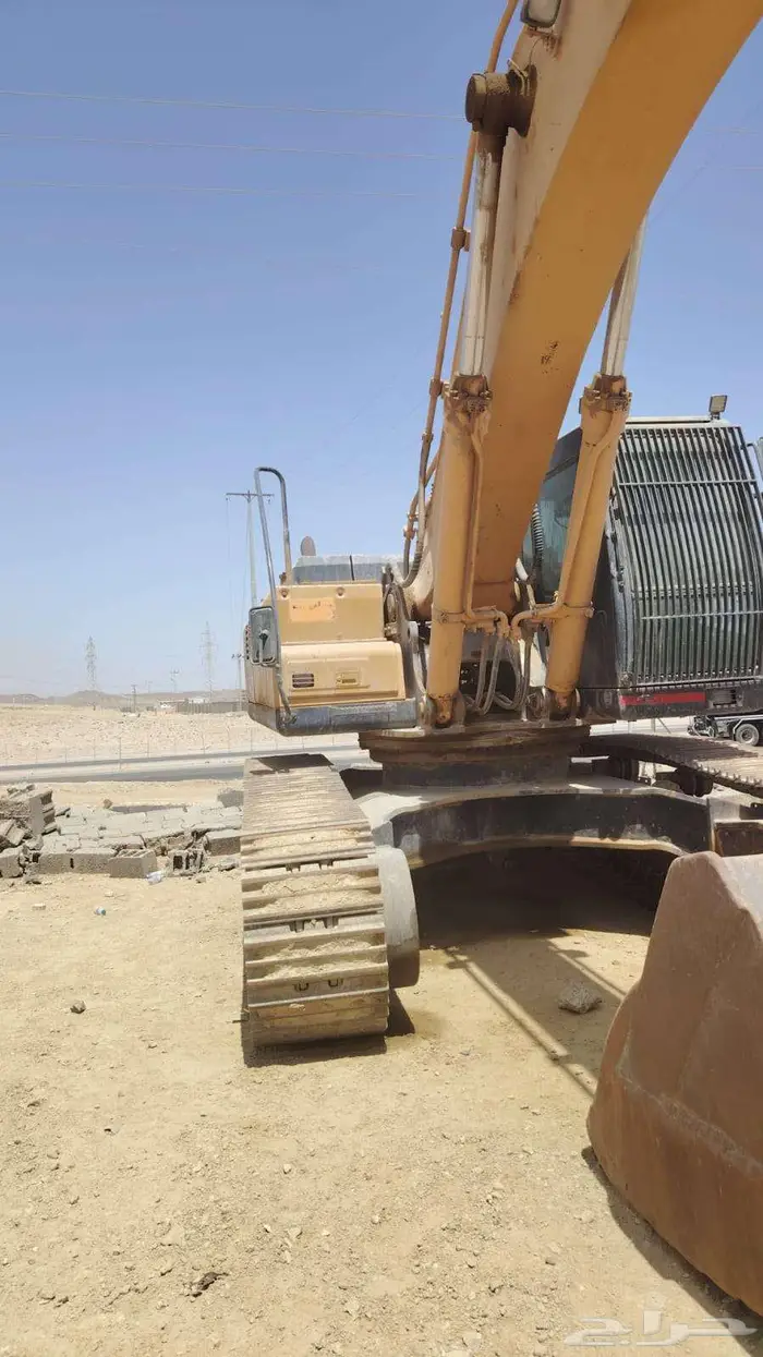 بوكلينات هونداي نظيفة مقاس كبير للايجار 1
