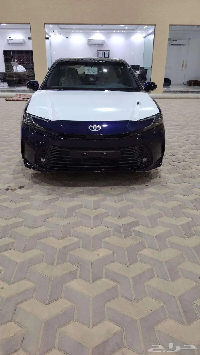 تويوتا كامري LE هايبرد 2025 6