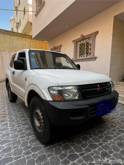 للبيع باجيرو ربع 0