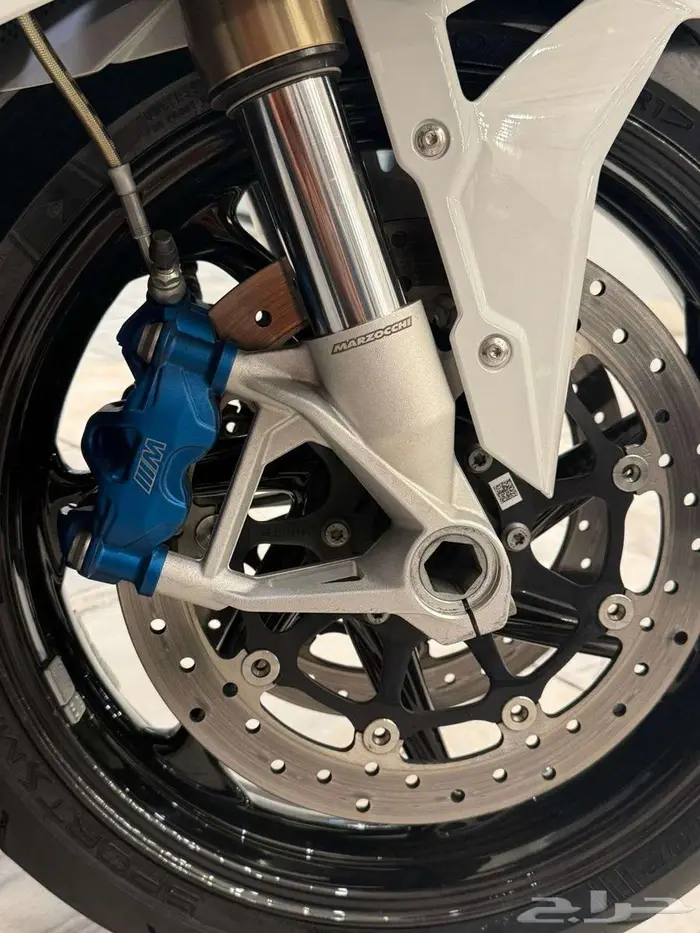 ريس بي ام دبليو S1000rr M package 6