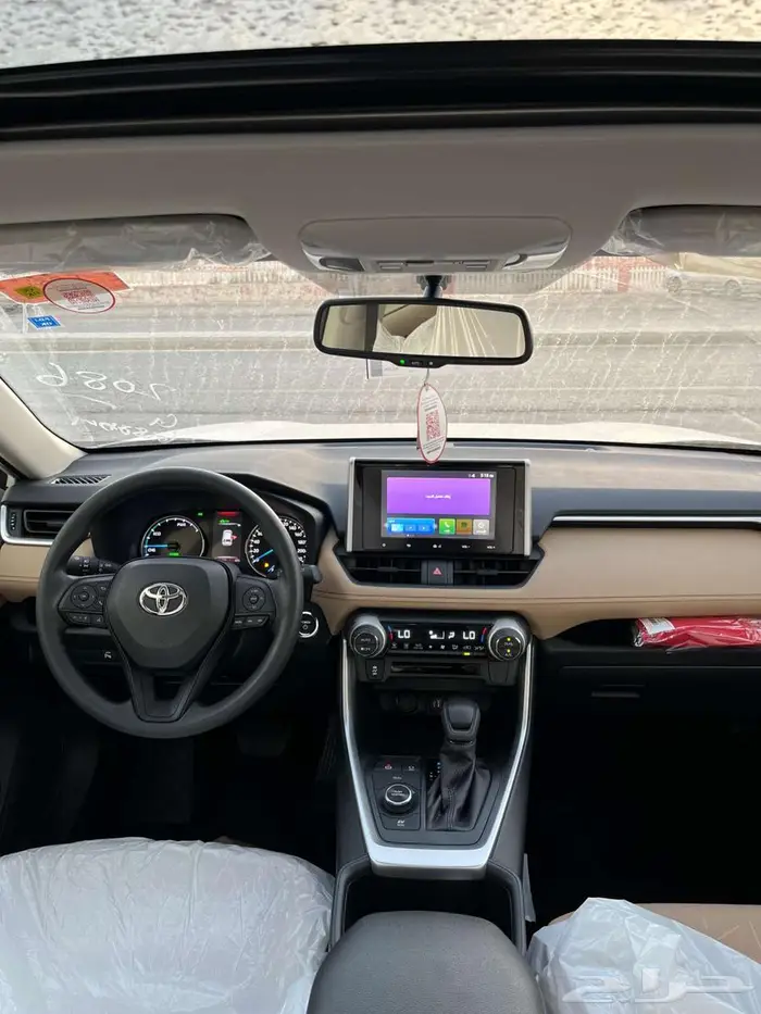 راف فور XLE بنزين نص فل 2025 باقل الاسعار معرض العوده 6