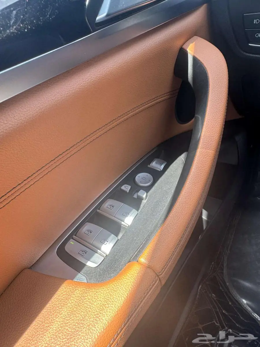 BMW X3 XDRIVE 30I 8