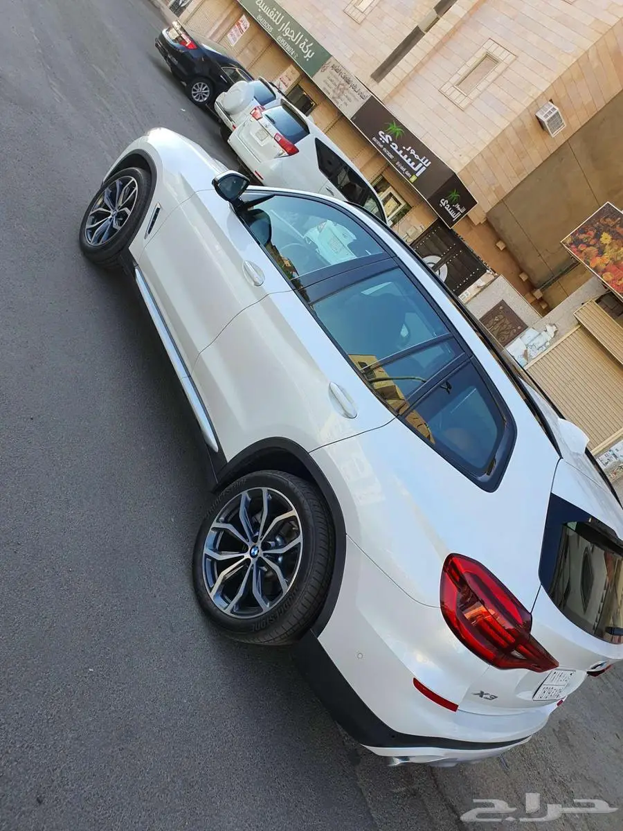 BMW X3 XDRIVE 30I 9