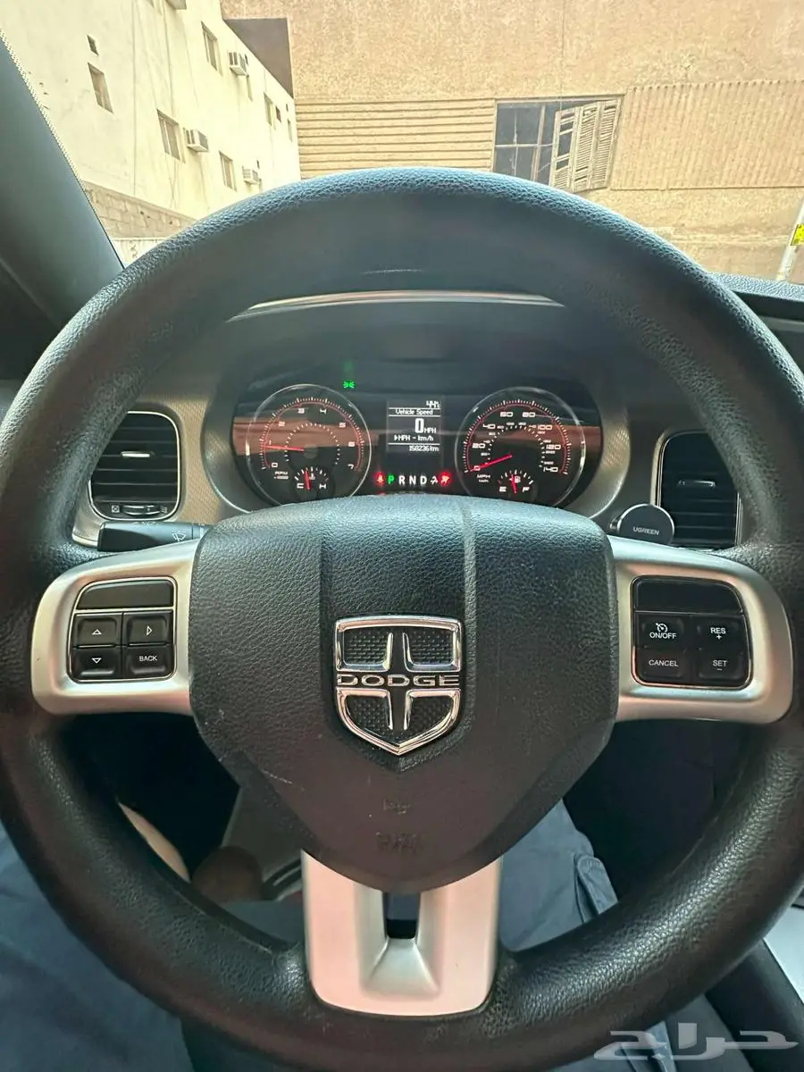 Dodge charger 2011 - 160km 1