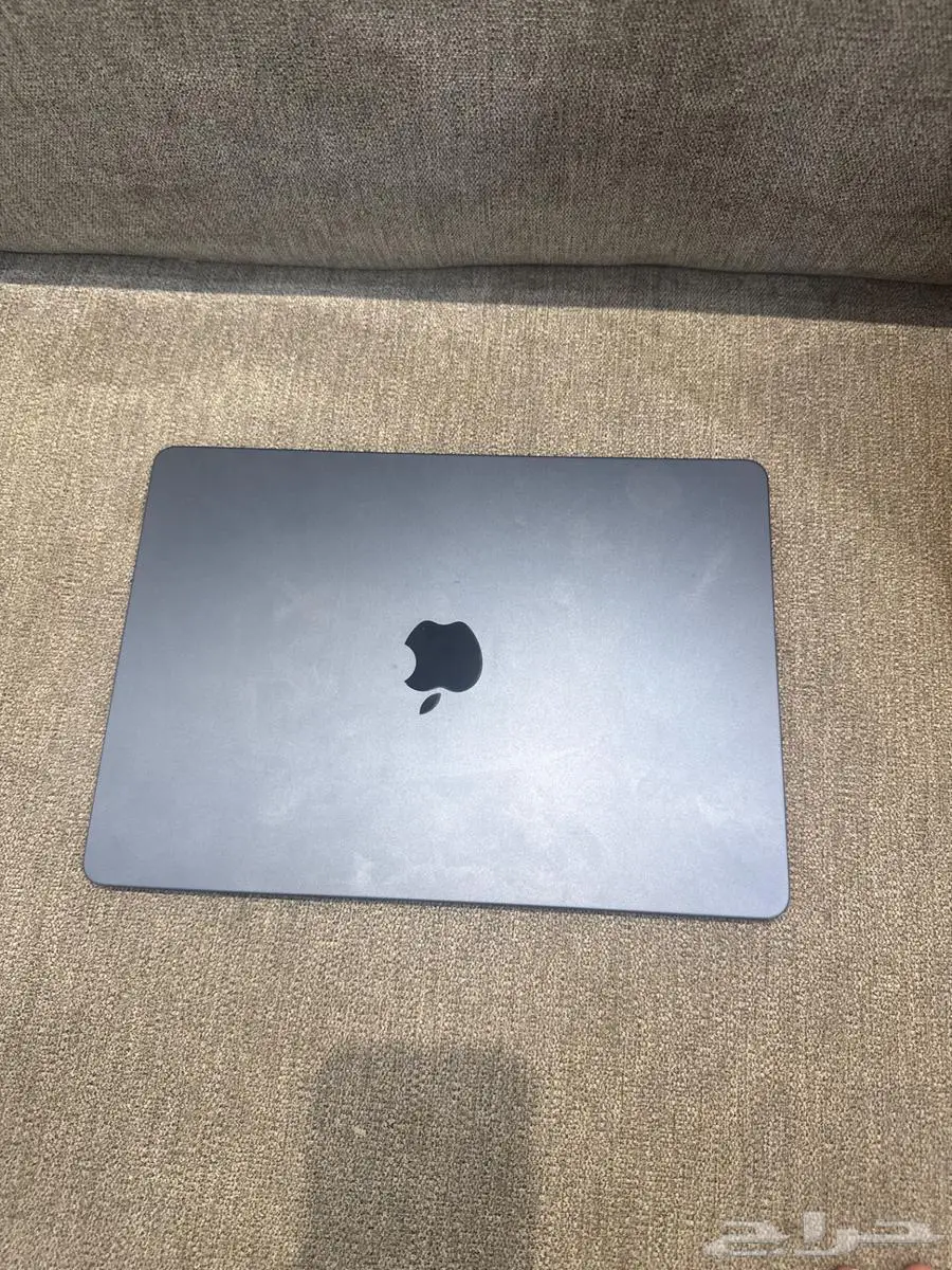 ماك بوك اير M4 1