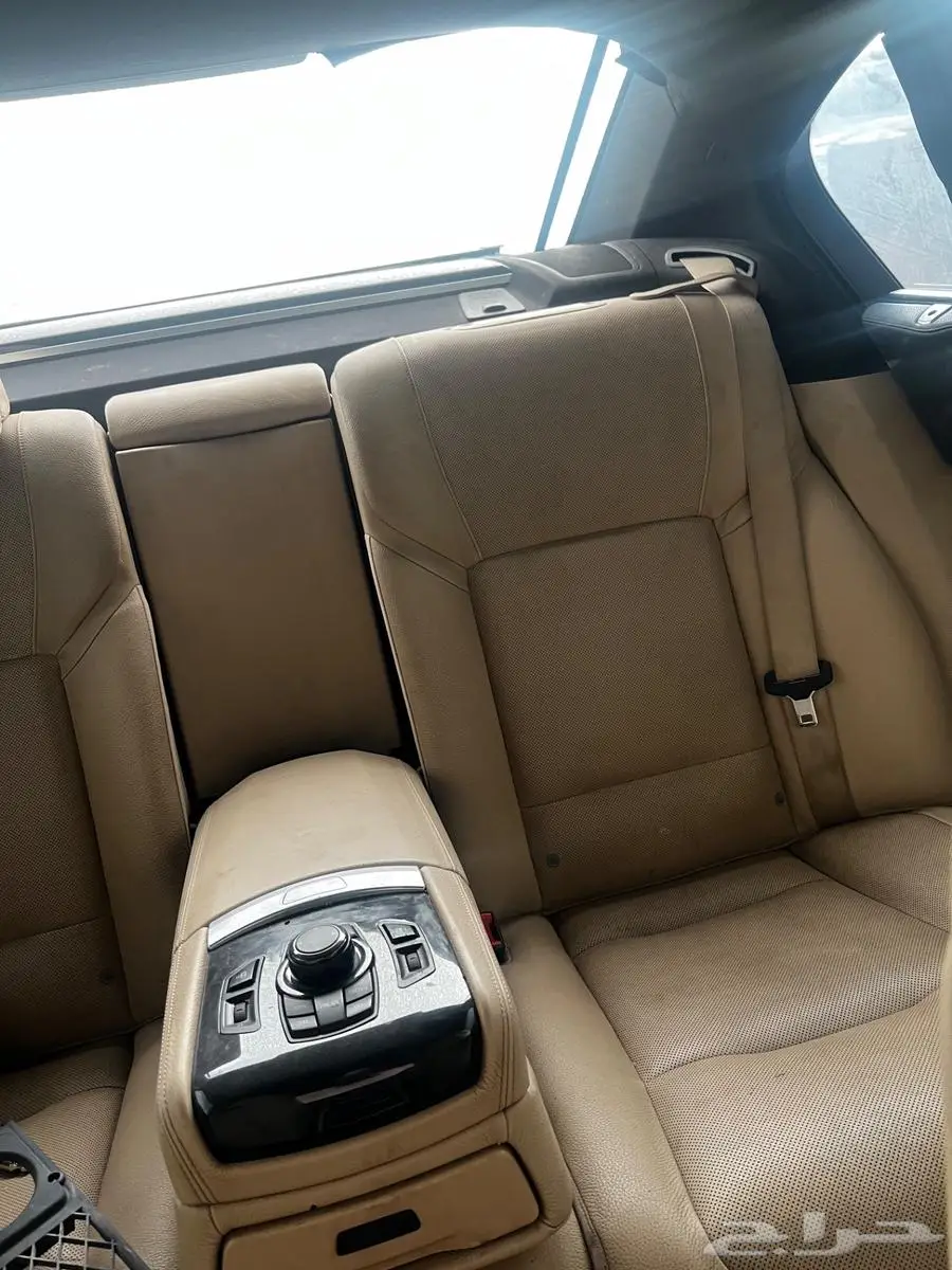 بي ام 750 قطع غيار 2009 1