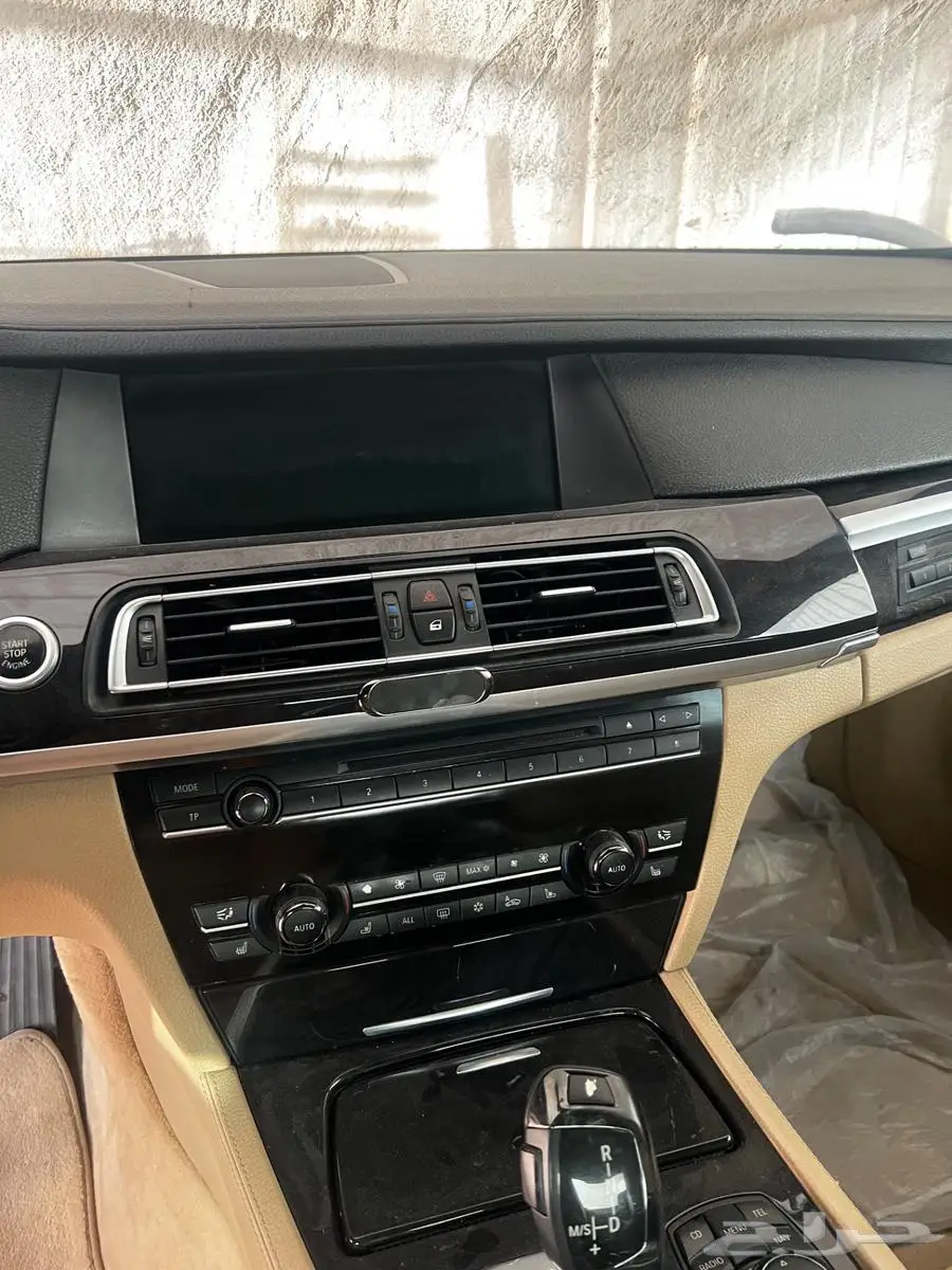بي ام 750 قطع غيار 2009 5