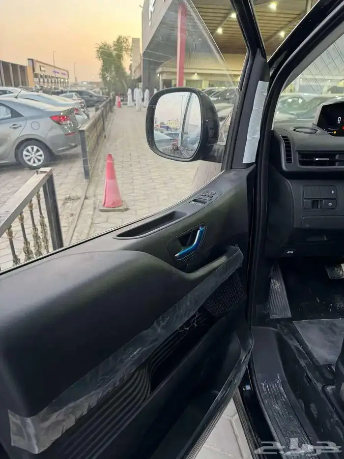 هيونداي ستاريا -- Hyundai STARIA 2025 Full 7