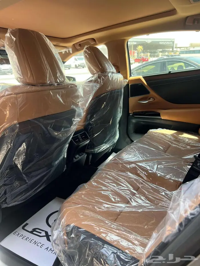 لكزس ES 350 DD بحريني 2025 رمادي وتيتانيوم 24