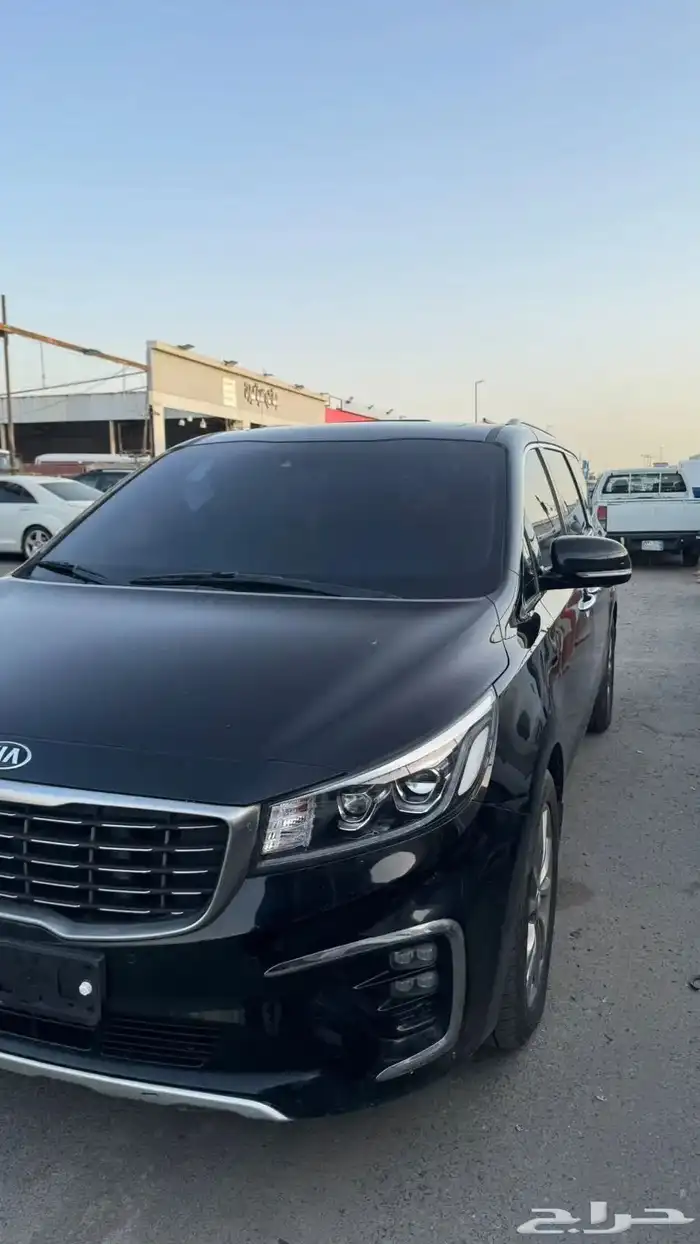 كيا كرنفال 2020 بطاقة جمركية ديزل 7 راكب فتحتين سقف VIP 1