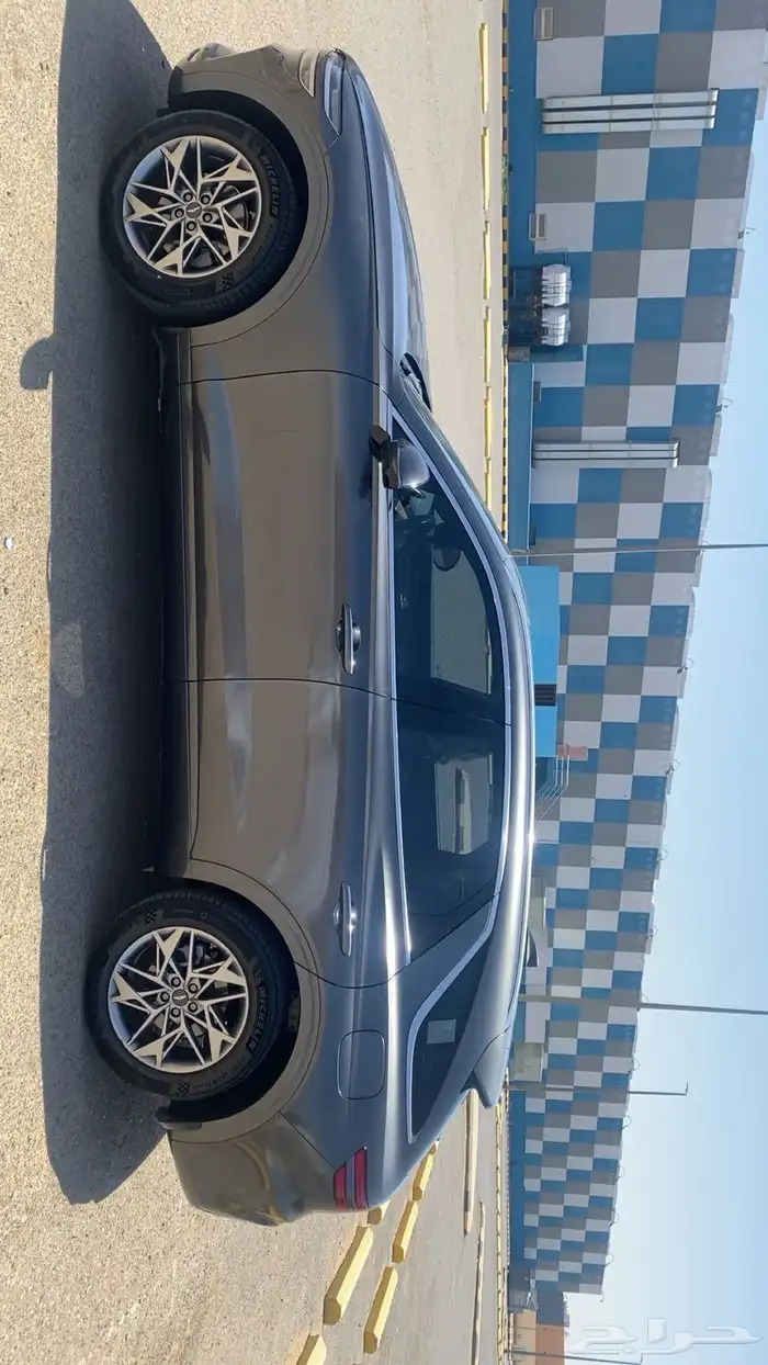 جنيسس GV70 بريميوم 5