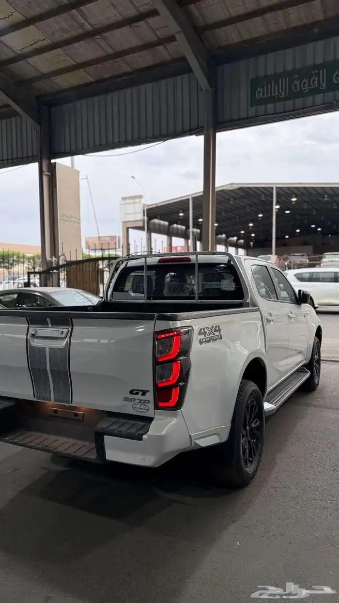ايسوزو ديماكس GT موديل 2025 عداد أصفار الوكيل العيسى 3
