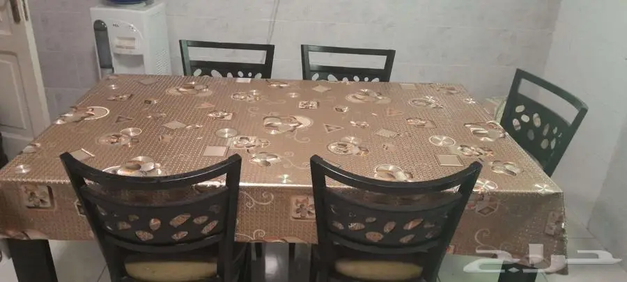 طاولة طعام كراسي 3