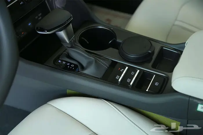 هيونداي سوناتا فليت 2025 قيادة تجمع بين القوة والفخامة 24