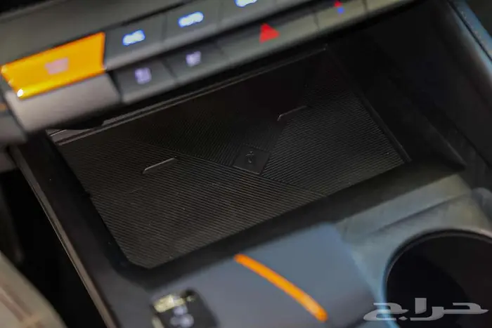 استمتع بأداء استثنائي مع UNI-V سبورت 2026 19