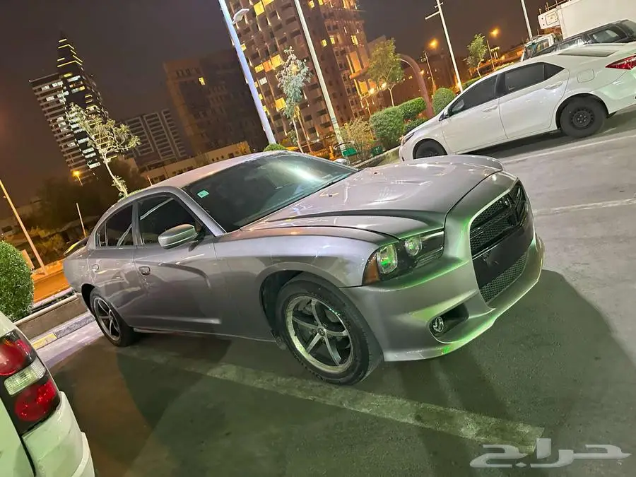 Dodge charger 2011 - 160km 2