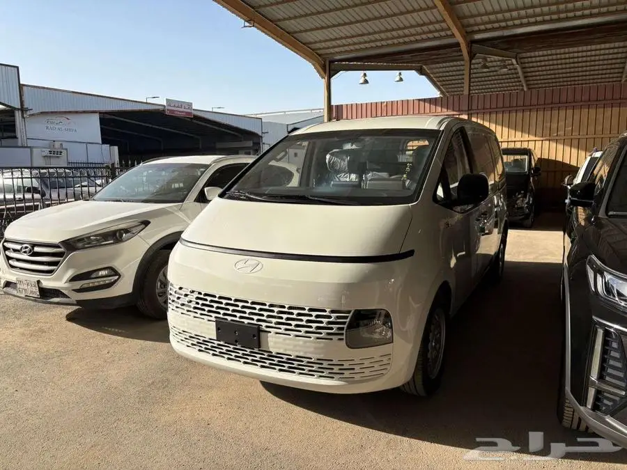 هيونداي ستاريا بضاعه ديزل اوتوماتيك 2026 كميه محدوده 1