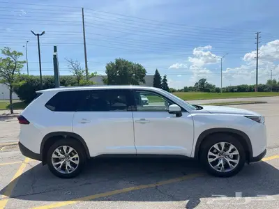 Toyota Grand Highlander Hybrid Limited2025M 4