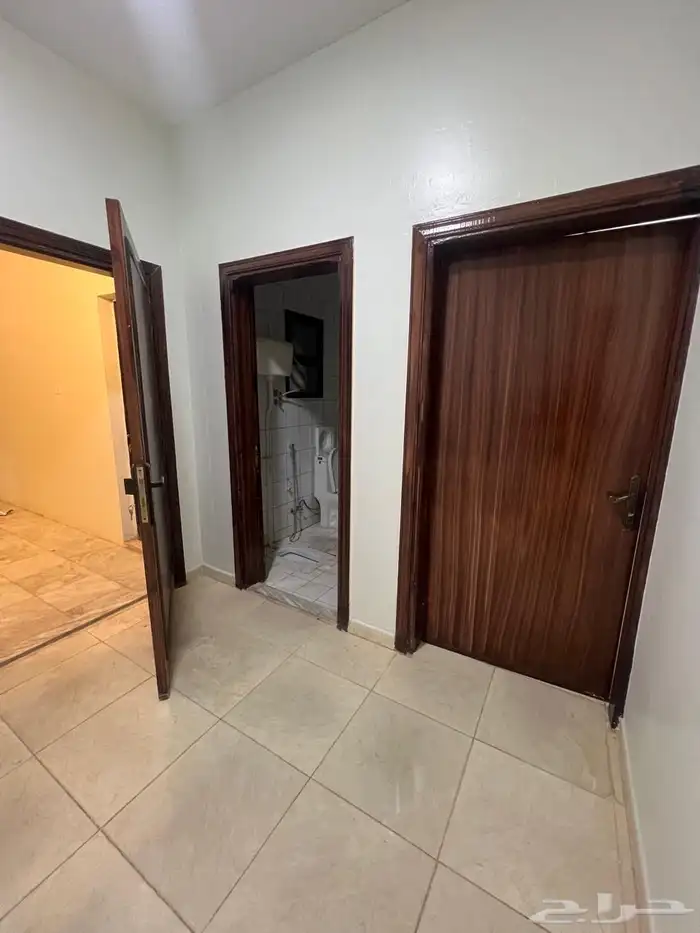 للإيجار شقة في الرياض حي الملز 4