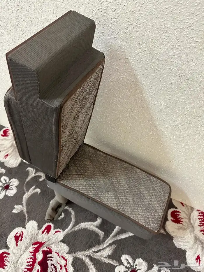 تكاية جيب 4