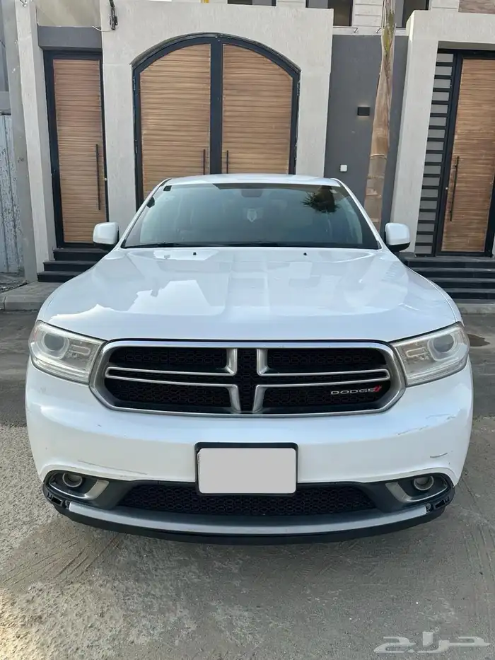 دورانجو 2015 SXT نظيف جدا و خالي من الرش دفع رباعي 0