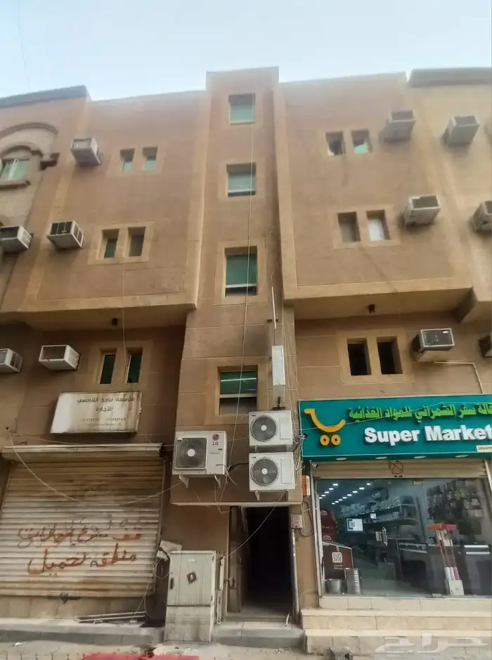 عماره في الدمام حي العدامة 1
