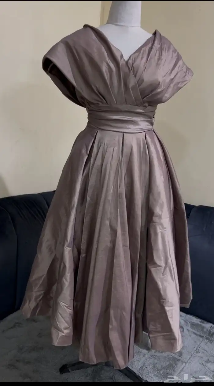 فستان لبسته مره وحده المقاس سمول S 0