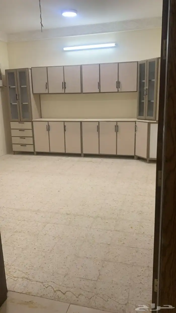 سيارة للايجار 0