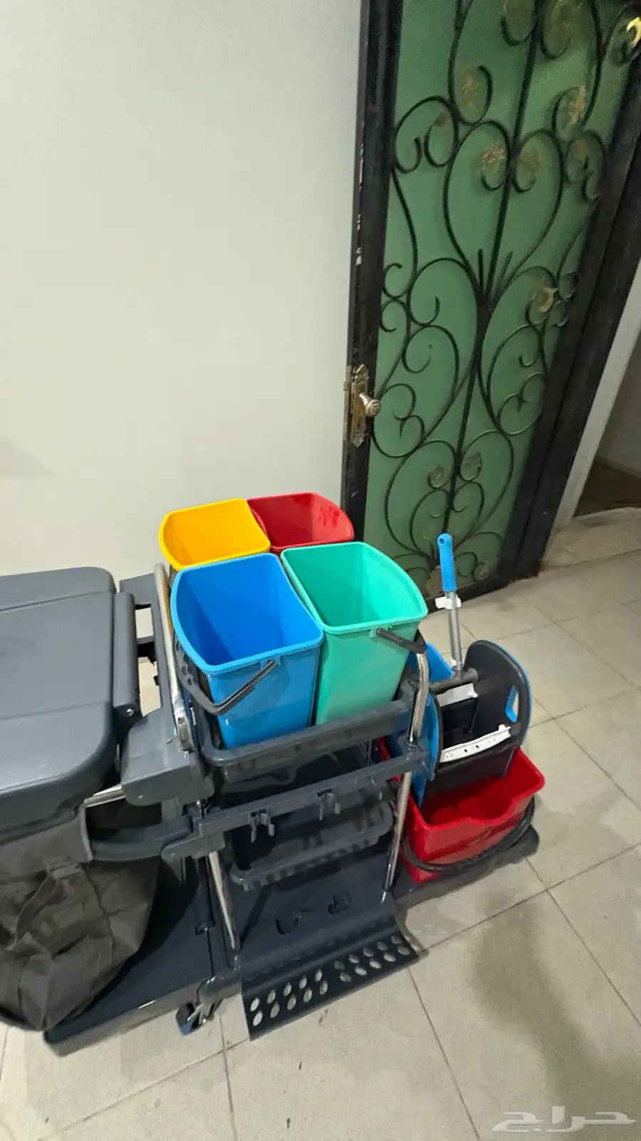 عربة نظافة فنادق 7
