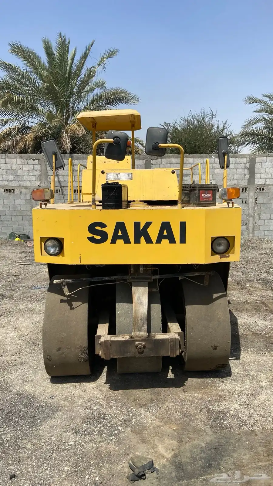للبيع رصاصة اسفلت كفرات سكاي 4