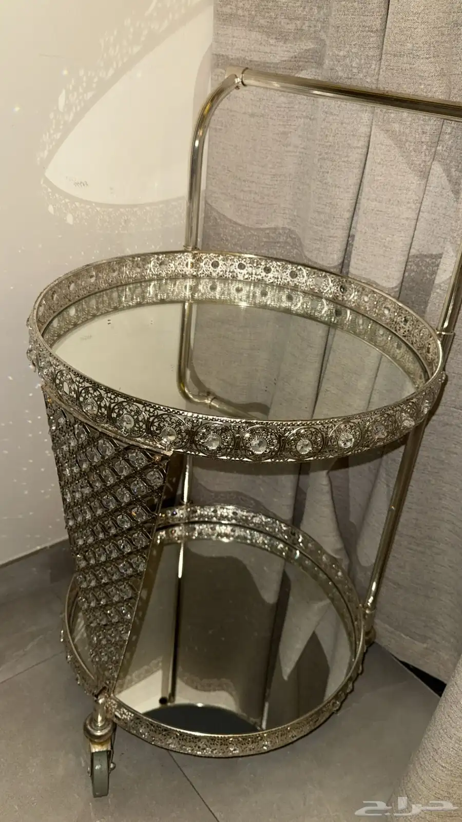 عربية ملكة 0