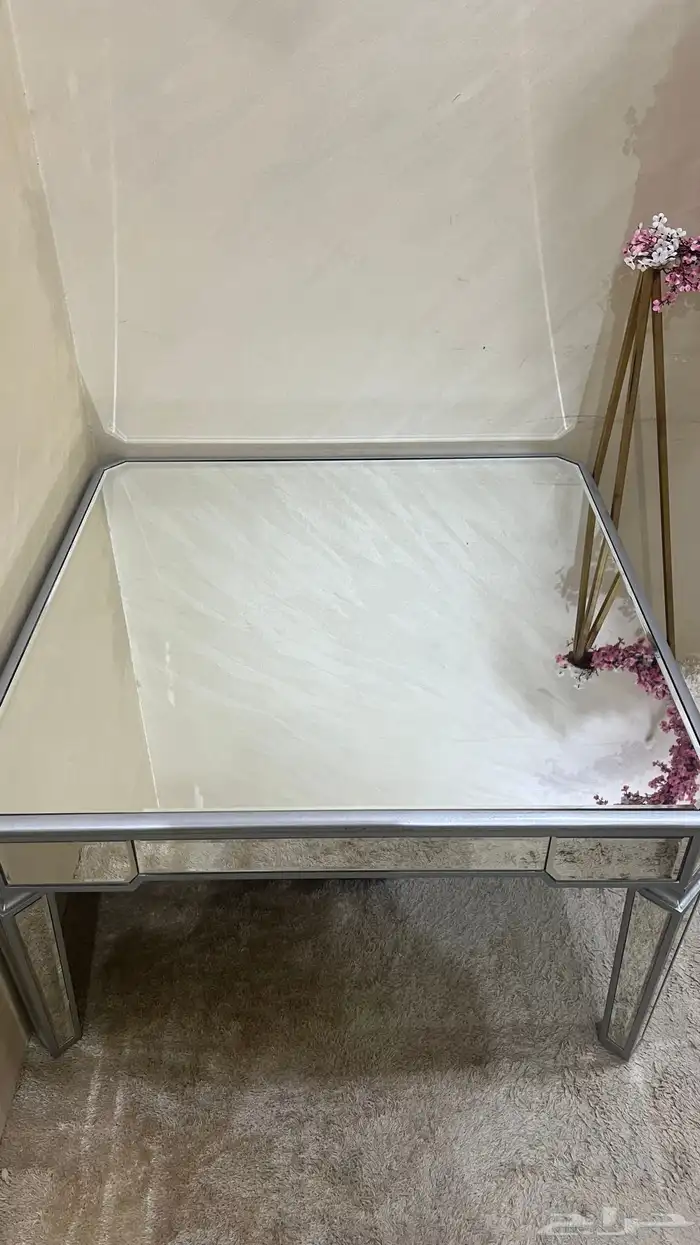 طاوله خدمة كبيره قزاز 0
