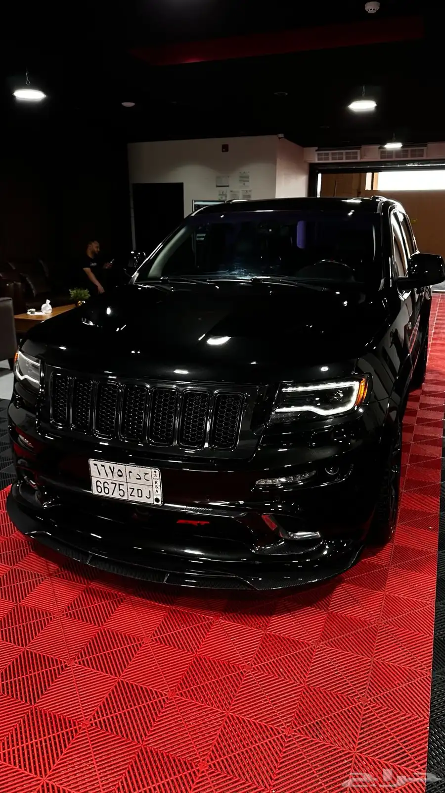 jeep grand cherokee srt 12