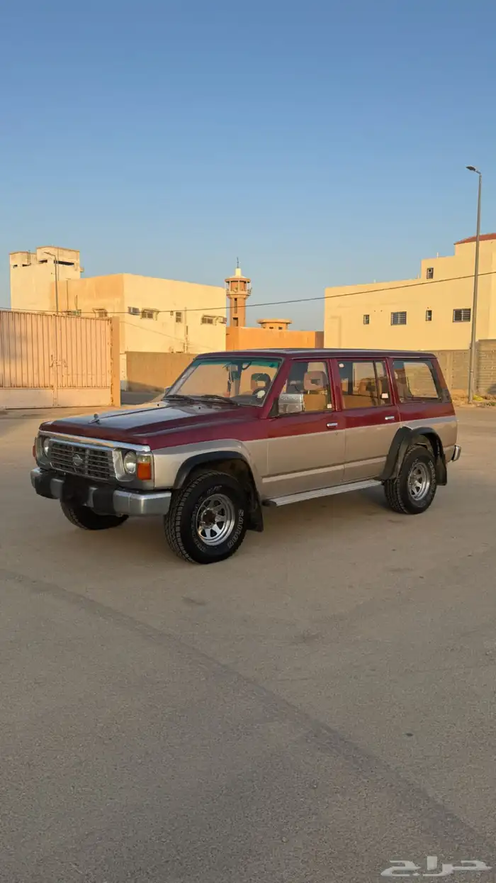 للبيع نيسان باترول موديل 1990 1