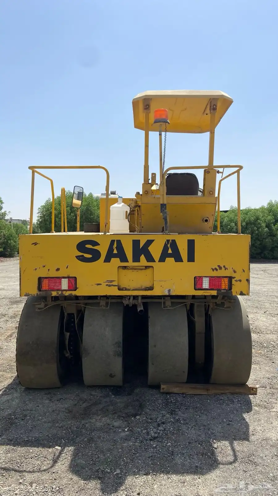للبيع رصاصة اسفلت كفرات سكاي 1